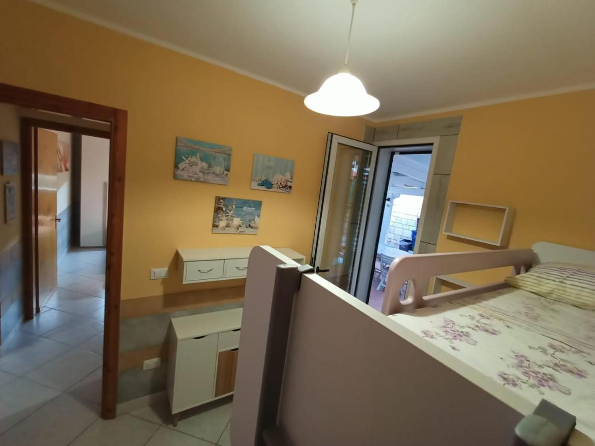 Villetta Poesia 50 M Dal Mare Con Giardino E Parcheggio Torre dell'Orso Kültér fotó