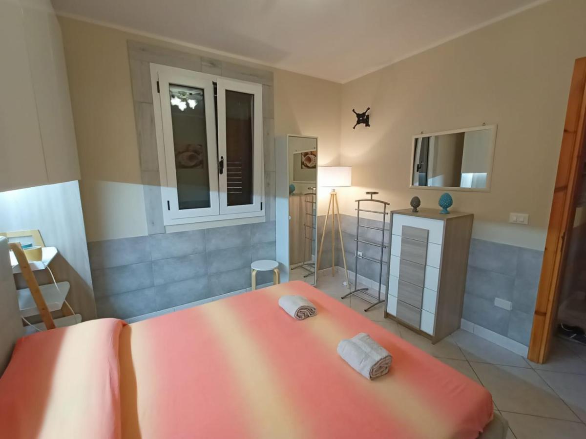 Villetta Poesia 50 M Dal Mare Con Giardino E Parcheggio Torre dell'Orso Kültér fotó