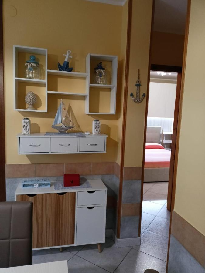 Villetta Poesia 50 M Dal Mare Con Giardino E Parcheggio Torre dell'Orso Kültér fotó