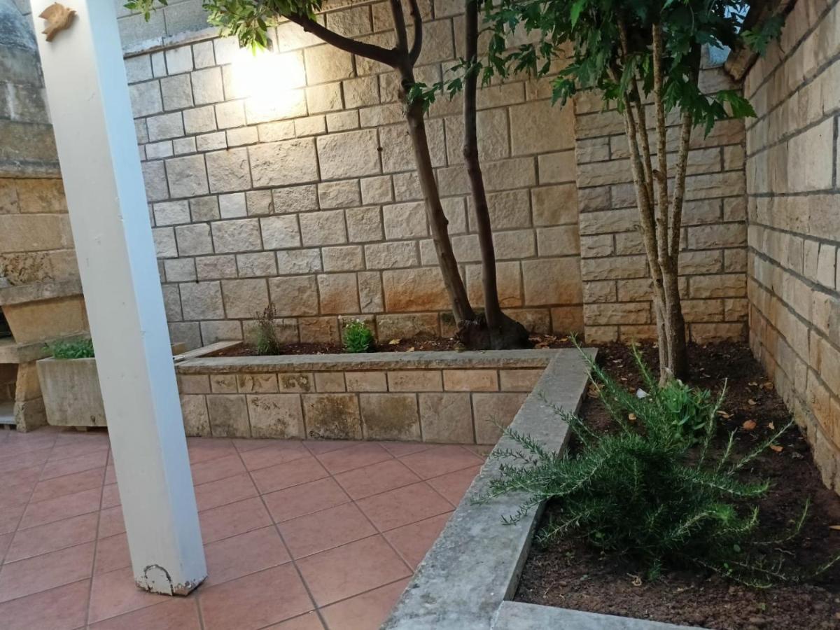 Villetta Poesia 50 M Dal Mare Con Giardino E Parcheggio Torre dell'Orso Kültér fotó