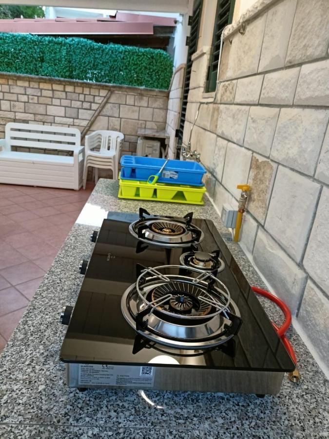 Villetta Poesia 50 M Dal Mare Con Giardino E Parcheggio Torre dell'Orso Kültér fotó